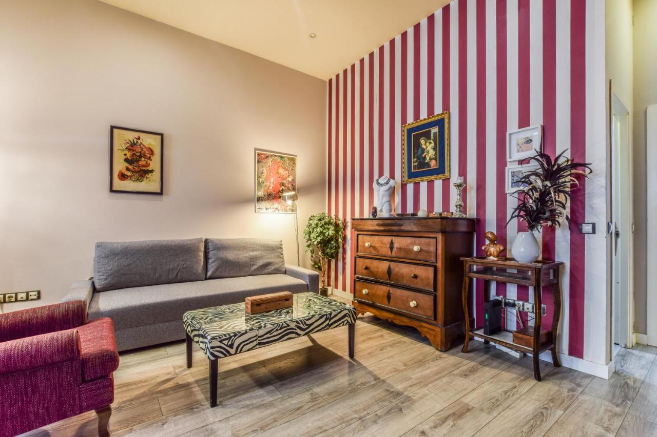 Apartamento Castizo En Madrid Rio Apartment Exterior photo